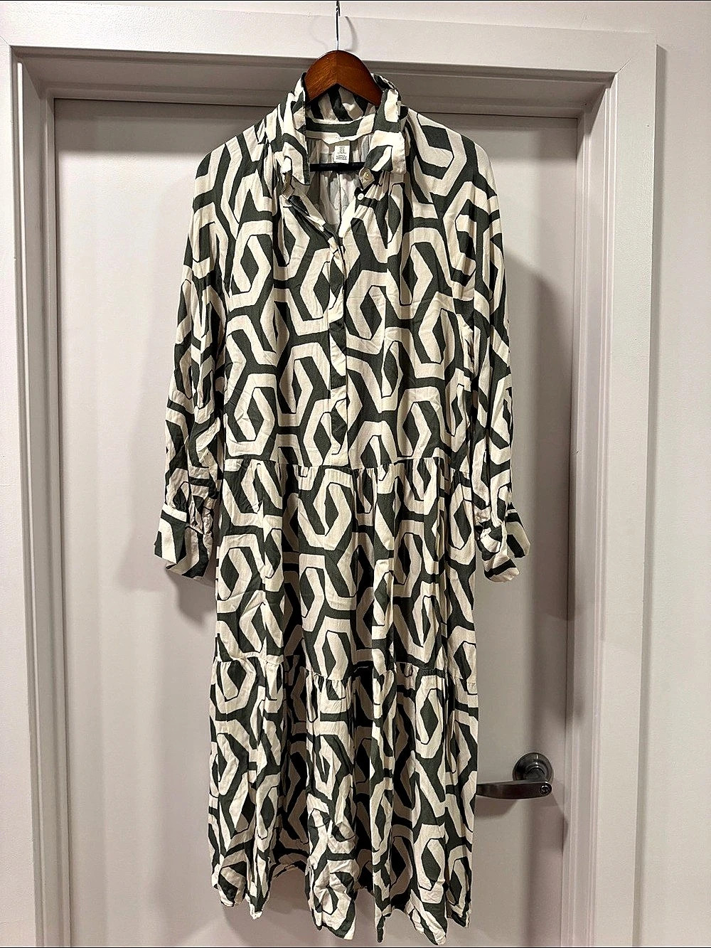 Geometric Midi Dress in Green & White Size XL